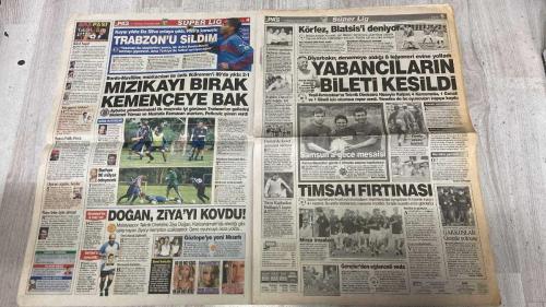 PAS SPOR GAZETESİ - 11 TEMMUZ 2002 - SÜPER LİG 15. SIRADA - GALLIANI, İTALYA'NIN İLHAN CAVCAV'I OLDU - FERDINAND, TERRY'NİN GELİŞİNE SEVİNİYOR - HINGIS'IN ACI VEDASI - SCHUMACHER: IRVINE BENİ HİÇ ÇEKEMEDİ - YÜREK OLDUK - 