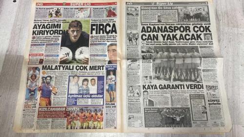 PAS SPOR GAZETESİ - 14 TEMMUZ 2002 - GOL IS-TI-YO-RUM  - SPOR HERGON BU GAZETEDE  - UYUM SAĞLADILAR  - ŞUT ÇEKİN EMRİ  - YAKIN TAKİP  - AMADORANT  - RÜYA TAKIM  - FENERİUM AVUSTURYA'DA  - DEREAĞZI'NA YENİ KOŞU PİSTİ  - İLETİŞİMDE SORUN YOK  - ÇILGIN REKABET  - AVRUPA'YI UNUTMADI  - TRAUNSTEIN'LE OYNUYORLAR  - İTİRAZ ETMEDİLER  - BÜYÜK GÜN  - REVİVO TERK ETTİ  - RAKİP BOTAFOGO  - ÇOK KONUŞULUR  - BU AÇILIŞ ÇOK KONUŞULACAK  - RAPAİÇ'E YOĞUN TEDAVİ  - OGÜN'ÜN FAVORİSİ YUSUF  - HEDEFLERİ G.SARAY  - SAMBACILAR GEZİDEN DÜŞTÜ  - RAPOR YARIN SUNULACAK  - BEŞİKTAŞ BUGÜN GELİYOR  - HOŞGELDİN YASİN  - NİHAYET KENDİNİ BULDU  - GENÇLER KAFA KARIŞTIRDI  - KABUK DEĞİŞTİRDİ  - TERİM'İN BÜYÜSÜ  - YABANCILARI ŞAŞIRTI  -  LORANT  - RÜŞTÜ  - FATİH  - MUS  - SİFE KIRAN  - LİBOC  - SERHAT  - OKTAY  - REVİVO  - MUSTAFA DOĞAN  - WASHINGTON  - KEMAL DİNÇER  - RAPAİÇ  - OGÜN  - YUSUF  - PANCU  - SALİH YILDIRIM  - YASİN  - TERİM  - SAR  - MONDRAGON  - PINTO  - KAAN DOBRA  - ZAGO  - ALİ EREN  - SİNAN ENGİN