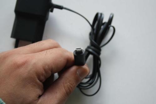 ORJİNAL NOKİA MİCRO USB  ADAPTÖR SORUNSUZ   (ANTİK KOLİ 8