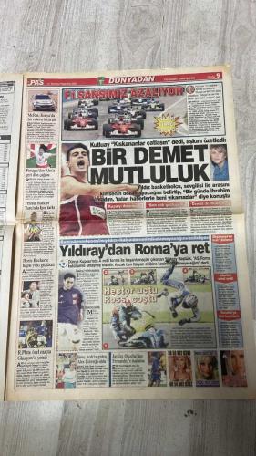 PAS SPOR GAZETESİ - 15 TEMMUZ 2002 - CANSEL: DÖNMEK YOK - DURO: GİDİCİ OLMAYACAĞIM - ERGÜN MADEN OCAĞINA İNDİ - KİMSEYİ SATMAM - PINTO'DA İÇ KANAMA ÇIKTI - 7 MİLLİ İŞBAŞI YAPIYOR - ELEŞTİRENLER ÇOK HAKLI - FATİH TERİM HATA YAPTI - F.BAHÇE HAYATINI DEĞİŞTİRDİ - İSTANBUL YOLU GÖRÜNDÜ - HERKESİN GÖNLÜNDE LİSTEBAŞI - SEZON SONUNDA GÖRÜŞELİM - GERÇEK EFSANE DEVRAN - CONCEIÇAO ÇIKARMASI - TRABZON GELİYOR - GÖZ GÖZ'E YOLUNDA - GİLBERTO İSYANI - ASLAN'DAN RINK'E DAVET - KARARI FATİH TERİM VERECEK - DENİZLİ KORE'YE SICAK - ZOR ÇARŞAMBA - ALPAY - CANSEL - DURO - TERİM - ERGÜN - BALİÇ - PINTO - KURTOĞLU - BÜLENT KORKMAZ - ERGÜN PEMBE - ÜMİT DAVALA - CİHAN HASPOLATLI - MÜSLİM CAN - BECALI - KIVANÇ OKTAY - YILDIRIM DEMİRÖREN - DEVRAN - CONCEIÇAO - GİLBERTO DA SILVA - PAOLO RINK - CHIPARIE - CRAIG EASTON - MUSTAFA DENİZLİ - CHUNG MONG JOO - AZİZ YILDIRIM - LORANT - ÇAĞLA ŞİKEL - MEHMET ÖZDİLEK - KENAN DOĞULU - SELİN TOKTAY - VELİCAN BÜYÜKHANLI - HASAN ŞAŞ - MCRAE - AHN - ALESSANDRO - IGOR