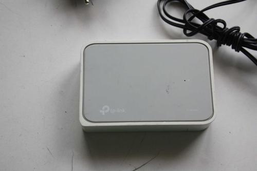 TP-Link TL-SF1005D, 5-Port 10/100Mbps Ehternet Switch (ANTİK KOLİ 8