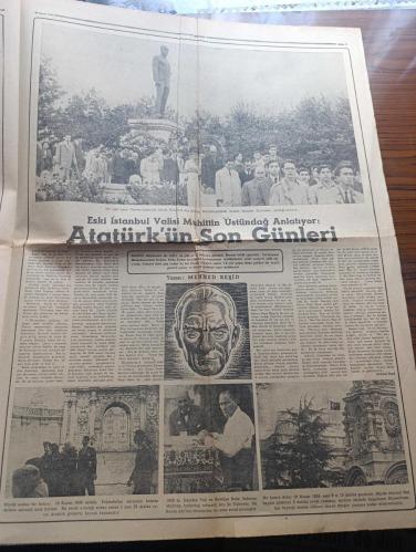 Hürriyet Gazetesi - Turkish Newspaper - 10 Kasım 1950 - Atatürk'ün portresi - Büyük Yasımızın 12. Yıldönümü - Atatürk'ü anarken yazan Sedat Simavi Başmakale -  Yas gününde Celal Bayar'ın basına mesajı devlet reisi büyük atamızın eşsiz meziyetlerini övdü - bugün Ebedi Şef Atatürk'ü bütün yurt saygıyla anacak - Sarıyer ortaokulunda Eyüp ortaokulunda teknik okulunda Marmara lokalinde halkevlerinde üniversitede ayrıca milli Türk Talebe Birliği tarafından Atlas sinemasında da toplantılar yapılacaktır - gece bazı sinemalar Atatürk'ün hayatına ait filmler gösterilecektir - Adnan Menderes hükümeti'nin ele aldı işlerden birisi de Atatürk için Ankara'da yapılmakta olan Anıtkabir inşaatının hızlandırılması olmuştur Fotoğraf - Amerika'ya yerleşmiş bir vatandaşımız Anıtkabir'e dikilmek üzere bir bayrak direği göndermiştir Fotoğrafı - ölmez Atatürk onun hatırası önünde yazan Vasfi Raşid Sevig - eski İstanbul Valisi Muhittin Üstündağ anlatıyor Atatürk'ün son günleri yazan Mehmet Reşit - 10 Kasım 1938