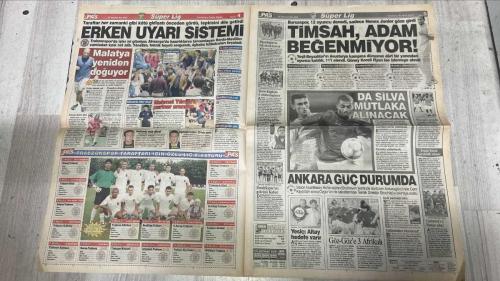 PAS SPOR GAZETESİ - 23 TEMMUZ 2002 - GURBET ZORDUR  - SPOR HERGUN BU GAZETEDE  - LORANT REST CEKTI: GOLCÜ ŞART  - SCHUMI POSTERİ  - TRABZON FIKSTURU  - RONALDO'NUN YEDEĞİ! WASHINGTON  - WASHIGOL: PAS VERIN  - WE ARE THE BEST!  - LIDER FELIPE!  - ILHAN MANSIZ HASRETİ BİTİRDİ!  - NİYAZİ RESMEN KARTAL!  - BİTTİ DERKEN LUCTU SERGEN  - GÖĞÜS REKLAMI ARTIK ARÇELİK'IN  - ASLAN'DA UFO PANİĞİ!  - FORMULA 1'İN EFENDİSİ MICHAEL SCHUMACHER REKORLARI ALT OST ETTİ  - HAVA DURUMU  - SPOR AKTÜEL  - POLAT UMUT SAÇTI  - İSTANBUL'DA TENİS HEYECANI BAŞLIYOR  - ZAFER TÜZÜN  - HAGI  - HASAN ERGUN  - ORTEGA  - SIMOVIC  - LORANT  - SCHUMI  - AHMET  - ALI DÜRÜST  - HAKAN  - RONALDO  - WASHINGTON / WASHIGOL  - VASADIO  - SELLI VILDURUM  - VATE BILICARSLAN  - HÜSNÜ GÜRELİ  - TOLGA  - FATİH HOCA  - FELIPE  - ILHAN MANSIZ  - ENGIN  - NİYAZİ  - BAYRAM TUTUMLU  - SERGEN  - PINTO  - AYHAN  - MONDI  - BERKANT  - ÜMİT KARAN  - MICHAEL SCHUMACHER  - CEMAL POLAT  - CEREN  - DENİZ  - CİNEM  - DEMET  - TUBIE  - PEILLEL