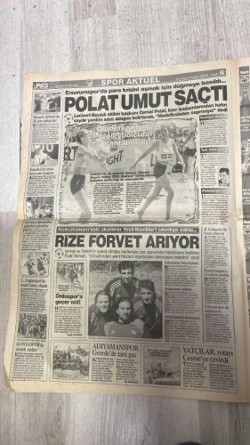 PAS SPOR GAZETESİ - 23 TEMMUZ 2002 - GURBET ZORDUR  - SPOR HERGUN BU GAZETEDE  - LORANT REST CEKTI: GOLCÜ ŞART  - SCHUMI POSTERİ  - TRABZON FIKSTURU  - RONALDO'NUN YEDEĞİ! WASHINGTON  - WASHIGOL: PAS VERIN  - WE ARE THE BEST!  - LIDER FELIPE!  - ILHAN MANSIZ HASRETİ BİTİRDİ!  - NİYAZİ RESMEN KARTAL!  - BİTTİ DERKEN LUCTU SERGEN  - GÖĞÜS REKLAMI ARTIK ARÇELİK'IN  - ASLAN'DA UFO PANİĞİ!  - FORMULA 1'İN EFENDİSİ MICHAEL SCHUMACHER REKORLARI ALT OST ETTİ  - HAVA DURUMU  - SPOR AKTÜEL  - POLAT UMUT SAÇTI  - İSTANBUL'DA TENİS HEYECANI BAŞLIYOR  - ZAFER TÜZÜN  - HAGI  - HASAN ERGUN  - ORTEGA  - SIMOVIC  - LORANT  - SCHUMI  - AHMET  - ALI DÜRÜST  - HAKAN  - RONALDO  - WASHINGTON / WASHIGOL  - VASADIO  - SELLI VILDURUM  - VATE BILICARSLAN  - HÜSNÜ GÜRELİ  - TOLGA  - FATİH HOCA  - FELIPE  - ILHAN MANSIZ  - ENGIN  - NİYAZİ  - BAYRAM TUTUMLU  - SERGEN  - PINTO  - AYHAN  - MONDI  - BERKANT  - ÜMİT KARAN  - MICHAEL SCHUMACHER  - CEMAL POLAT  - CEREN  - DENİZ  - CİNEM  - DEMET  - TUBIE  - PEILLEL