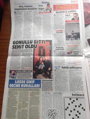 Hürriyet Gazetesi - Turkish Newspaper - 19 Mayıs 2020 - 19 Mayıs Atatürk'ü anma Gençlik ve Spor bayramımız kutlu olsun - Atatürk'ün Samsun'a çıkmadan çektirdiği fotoğraf - Atatürk riskleri göze aldı - saat 19.19'da herkes balkona - Atatürk'ün Samsun'a çıkarak İstiklal meşalesini yaktığı günün 101'inci yıldönümünü  evlerimizden coşkuyla kutlayacağız  - Sosyal medya üzerinden gençlere milli mücadele ruhunu ve 19 mayıs'ı anlatan interaktif etkinlikler yarışmalar düzenlenecek - Cumhurbaşkanı Recep Tayyip Erdoğan törenler kapsamında video konferans yöntemi ile 81 şehirden gençlere seslenecek - 19 Mayıs törenleri dolayısıyla Anıtkabir'de de sosyal mesafe korunarak tören yapılacak - Hava ısınıyor koronavirüs yavaşlıyor - 19 Mayıs Atatürk ve Refik Saydam fotoğraf - Atatürk'ün Samsun'a çıkmadan önce çektirdiği son fotoğrafın arkasına yazdıklarım yazan Ahmet Hakan - kız kulesi'nde 19 Mayıs konseri - 19 Mayıs ilk dijital kutlama - 19 Mayıs 1919