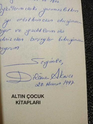 BETONLAR ÇİÇEK AÇSA - DİLARA AKINCI-  İMZALI..