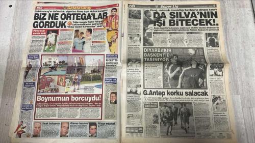 PAS SPOR GAZETESİ - 01 AĞUSTOS 2002 - BEŞİKTAŞ PARÇALANDI - AEK ÖNÜNDE TUTUNAMADI - ORTEGA TURLARI - ASLANIM - DOSTLUK & BARIŞ İMZASI ATTILAR - 12 DEV ADAM ÇİN'İ YIKTI! 78-65 - TURGAY KORKUN! - DOSTLUK GELİYOR! - DEDEKTİF DEĞİLİM - KENDİNİZİ GÖSTERİN - MUHTEŞEM AÇILIŞ - BERKANT AFFETMEDİ - CIMBOM ÜMİT VERDİ - İŞTE G.SARAY BU - ALİ AYDIN'A BÜYÜK TEPKİ - KARTAL SAKASI! - LUCESCU: KABUS GİBİYDİ! - PASCAL GELDİ SORUN BİTMEDİ - CAPONE ARTIK BEŞİKTAŞLI GİBİ - A.DURSUN GELİYOR! - OYNARSA PARA ALIR! - SERGEN TÜRKİYE'NİN EN İYİSİDİR! - ETKİSİZ FELIPE TEK DEVRE OYNADI - OLİMPİYAT ASLAN'I - STAT SINIFI GEÇTİ - BİZ NE ORTEGA'LAR GÖRDÜK - BOYNUMUN BORCUYDU! - A.GÜCÜ, MEHMET İPEK'E İMZA ATTIRDI - DA SILVA'NIN İŞİ BİTECEK!.. - G.ANTEP KORKU SALAÇAK - OKAN: HERŞEY GÜZEL OLACAK -  ORTEGA - BERKANT - ARİF - ÖZHAN CANAYDIN - PREDRAG DJORDJEVIC - SOCRATES KOKKALIS - FATİH TERİM - PANAGIOTIS TAKIS LEONIS - KORKMAZ - TURGAY - DEMİR - MONDRAGON - CİHAN - BALİÇ - ALİ AYDIN - SARAT - TÜMER - SERDAR -