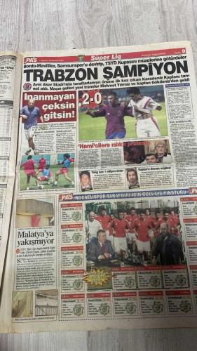 PAS SPOR GAZETESİ - 01 AĞUSTOS 2002 - BEŞİKTAŞ PARÇALANDI - AEK ÖNÜNDE TUTUNAMADI - ORTEGA TURLARI - ASLANIM - DOSTLUK & BARIŞ İMZASI ATTILAR - 12 DEV ADAM ÇİN'İ YIKTI! 78-65 - TURGAY KORKUN! - DOSTLUK GELİYOR! - DEDEKTİF DEĞİLİM - KENDİNİZİ GÖSTERİN - MUHTEŞEM AÇILIŞ - BERKANT AFFETMEDİ - CIMBOM ÜMİT VERDİ - İŞTE G.SARAY BU - ALİ AYDIN'A BÜYÜK TEPKİ - KARTAL SAKASI! - LUCESCU: KABUS GİBİYDİ! - PASCAL GELDİ SORUN BİTMEDİ - CAPONE ARTIK BEŞİKTAŞLI GİBİ - A.DURSUN GELİYOR! - OYNARSA PARA ALIR! - SERGEN TÜRKİYE'NİN EN İYİSİDİR! - ETKİSİZ FELIPE TEK DEVRE OYNADI - OLİMPİYAT ASLAN'I - STAT SINIFI GEÇTİ - BİZ NE ORTEGA'LAR GÖRDÜK - BOYNUMUN BORCUYDU! - A.GÜCÜ, MEHMET İPEK'E İMZA ATTIRDI - DA SILVA'NIN İŞİ BİTECEK!.. - G.ANTEP KORKU SALAÇAK - OKAN: HERŞEY GÜZEL OLACAK -  ORTEGA - BERKANT - ARİF - ÖZHAN CANAYDIN - PREDRAG DJORDJEVIC - SOCRATES KOKKALIS - FATİH TERİM - PANAGIOTIS TAKIS LEONIS - KORKMAZ - TURGAY - DEMİR - MONDRAGON - CİHAN - BALİÇ - ALİ AYDIN - SARAT - TÜMER - SERDAR -