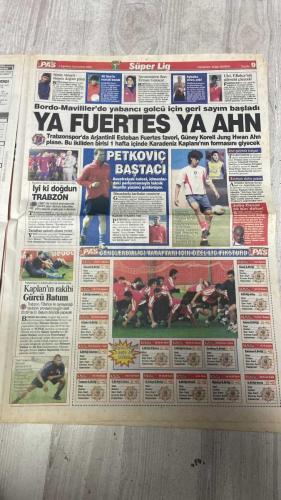 PAS SPOR GAZETESİ - 03 AĞUSTOS 2002 - AMARALLI - PASCAL BEK ÇILGINLIĞI - KARTAL SOV 1-1 - DİLSİZ KARTAL - FENER ATESİ - ASRIN TRANSFERLERİYLE ŞÜKRÜ SARACOĞLU'NA ÇIKAN KANARYA, KIZILYILDIZ'I YILDIZLARIYLA YIKTI! - VAHŞİ GOLCÜ AZDI - REVİVO CASUSU KORKUTTU - MUHTEŞEM AÇILIŞ - BAŞKAN AZİZ YILDIRIM, FENERBAHÇE TARAFTARINA UMUT DOLU MESAJLAR VERDİ - DÜNYA KULÜBÜ OLACAĞIZ - SÖZLERİNDE DURDUKLARINI BELİRTEN BAŞKAN YILDIRIM, 