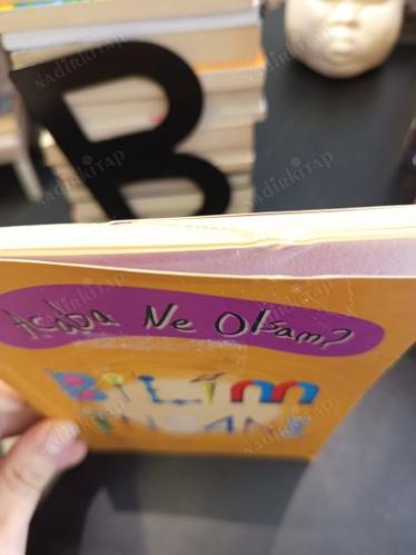 Acaba Ne Olsam - Bilim İnsanı