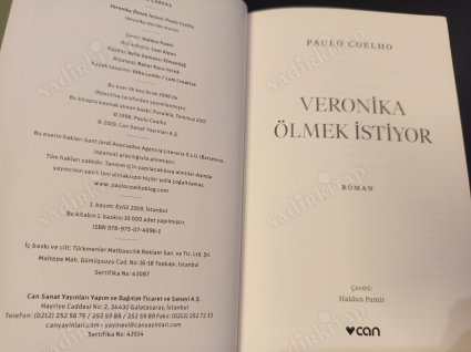 Veronika Ölmek İstiyor (Bez Ciltli Özel Baskı)