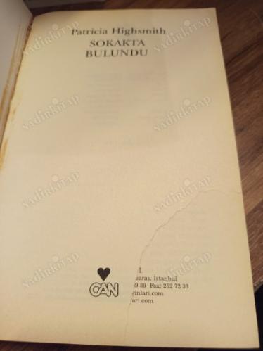 Sokakta Bulundu (1. Baskı)