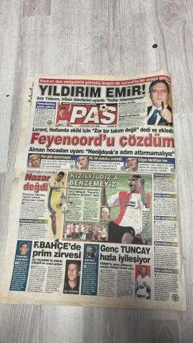 PAS SPOR GAZETESİ - 06 AĞUSTOS 2002 - FENERBAHÇE'DE FLAŞ.. FLAŞ.. OKAN - 2.5 MİLYON DOLAR ÖDENECEK NİHAT İÇİN YANIT BEKLENİYOR - ŞAMPİYON KİM OLACAK - G.SARAY'A HAZIRIM - CHIESA'NIN RAPOR GÜNÜ - ŞİMDİ DE SAMBACI GALATASARAY - GIGGS İDDİASI - LORANT ÇÖZDÜ! - IMPARATOR SAVUNMADA - G.SARAY ANTRENMANI BAYILTICI - KRALLIK NE GÜZELMİŞ - İLK 5 MAÇA DİKKAT! - YÖNETİCİLİK BÖYLE OLUR! - FENER'İ SÖNDÜRÜRÜZ - ZDRAVKOV MEYDAN OKUDU - MARCO İLE 2 YIL DAHA - ŞİMDİ MODA TÜRK HOCA! - SON GAKKOŞ DA SILVA - SAMSUN'DA COŞKUN ŞOKU - YANAL: DAHA İYİ OLACAĞIZ - OKAN - NİHAT - OKAN BURAK - CELALETTİN BİLGİÇ - FATİH TERİM - BAKAN AZİZ YILDIRIM - YILDIRIM - İLHAN - ORTEGA - CHIESA - NEVES - ADRİANO - MARADONA - GIGGS - FERGUSON - ALEX FERGUSON - RAPAIĆ - SELİM YILDIRIM - PASCA - NOUMA - ALI CANSUN - AMARAL - BÜLENT - HASAN - PINTO - SELAHATTİN - MEHMET YILMAZ - ZDRAVKOV - MULTESCUE - MARCO - AYBABA - ERON - BİA - ZİYA DOĞAN - DA SILVA - HAYRETTİN KARAMAZI - COŞKUN - YANAL - DEVRAN - KÜRŞAT - KORAY