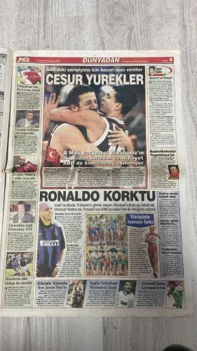 PAS SPOR GAZETESİ - 08 AĞUSTOS 2002 - SOCIEDAD ZAM YAPINCA KANARYA, NİHAT'TAN VAZGEÇTİ  - F.BAHÇE'Yİ KIZDIRDILAR  - REAL SOCIEDAD 7 MİLYON DOLARA ÇIKINCA AZİZ YILDIRIM İSYAN ETTİ VE OKANLAR'DAN BİRİNİN BİTİRİLMESİNİ İSTEDİ  - SARAN ELİ BOŞ DÖNDÜ  - OKAN, YA OKAN!  - CHIESA ASLAN'IN  - ARIA İLE DEVAM  - DÖRT BÜYÜKLER YENİ SEZONDA FORMALARINDA YİNE ARIA REKLAMINI TAŞIYACAKLAR  - KARPİN ATAĞI  - LORANT ÇAMURA BATTI  - M.YILMAZ'IN ZAFER DUASI  - NOUMA'NIN İLACI AHMET!  - NİHAT  - AZİZ YILDIRIM  - OKAN BURUK  - REYES  - OKAN KOÇ  - SİNAN ENGİN  - ARIEL ORTEGA  - SERDAR BİLGİLİ  - ÖZHAN CANAYDIN  - ÖZKAN SÜMER  - VALERİ KARPİN  - LUCESCU  - ENRİCO CHIESA  - TERİM  - FATİH TERİM  - M.YILMAZ  - PASCAL  - AHMET DURSUN  - SERGEN  - ALİ CANSUN  - BERKANT  - CAPONE  - MÜSLİM CAN  - VİCTORİA  - DURO  - FARUK  - ERHAN  - İLHAN  - KENNEDY  - DENİZ  - ŞENOL  - MURAT DUMAN  - DOĞAN  - TATAP  - MAHMUDİ  - MEHMET  - ALİ OSMAN RENKLİBAY  - MİHAT YUVUE  - JOHNSON  - LEVENT  - HASAN ÖZER  - HALİT