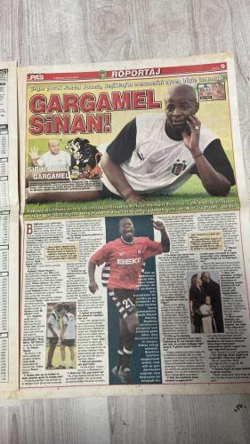 PAS SPOR GAZETESİ - 09 AĞUSTOS 2002 - HEYECAN BAŞLIYOR - DEV MACA, DEV KADRO - STEVIC FENER'İN - SARAN'DAN KURTULUS YOK - UEFA LİSTESİNE YAZILDI - OKAN DEFTERİ KAPANDI - PASCAL NOUMA, ÖYKÜ TOPAL'A BOMBA GİBİ AÇIKLAMALAR YAPTI - LUCESCU ÇILDIRDI - ALEMCİLERE TEPKİ VAR - MEHMET BİZİMDİR - 12 MİLYON DOLARI TEPTİ - CHIESA AMARAL OYNUYOR - FIAKAN UNSAL SURPRIZI - RAPORLAR ÖNEMLİ - KORKUSUZ ORTEGA TANRI'YA ŞÜKÜR - FELİPE KOŞMAZSA FORMA GİYEMEZ - EROL ERSOY'LA 518 GÜN SONRA YENİDEN - MÜFTÜOGLU - BÖRYNIO - ZAFER - SERDAR - HUSEYIN - STEVIC - SADRİİİN - SARAN - YILDIRIM - OKAN - ALİ AKDENİZ - OKTAY - SİNAN ENGİN - PASCAL NOUMA - ÖYKÜ TOPAL - LUCESCU - MEHMET - CHIESA - AMARAL - FIAKAN UNSAL - HAKAN - LUCE - TÜMER - ALİ CANSUN - DÜREN - İLHAN - BATISTA - ENGİN - SERKAN - CANAYDIN - TERIM - İMPARATOR - BÜLENT - NEJAT BİYEDİÇ - MURAT - AHMET - ELVİR BALİÇ - ERGÜN - VICTORIA - CEYHAN - HASAN - MONDI - ŞAHABEDDİN YAVUZER - CEMAL AYDIN - DENİZ - ŞENOL - MURAT DUMAN - SAHABUDDİN - ÜNAL KARAMAN