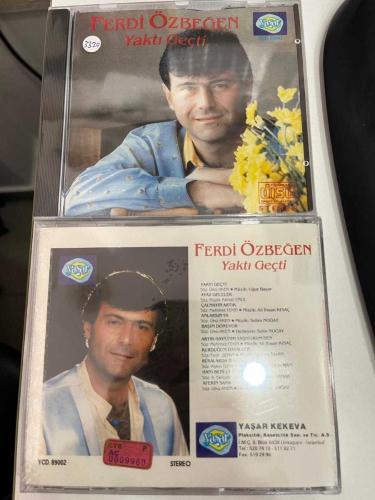 FERDİ ÖZBEĞEN-YAKTI GEÇTİ CD3320