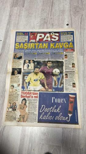 PAS SPOR GAZETESİ - 10 AĞUSTOS 2002 - FENER, 10 KİŞİLİK TRABZON'U GEÇEMEDİ  - RÜYA TAKIMIN KABUS GECESİ  - FEYENOORD MAÇI ÖNCESİ TRİLYONLUK FENERBAHÇE, TRABZON'DA TEL TEL DÖKÜLDÜ, HİÇBİR VARLIK GÖSTEREMEDİ  - SORUN ORTADA, ORTADA  - WASHINGTON VE ORTEGA'YI KENARA ALAN ALMAN HOCA, LİGİN İLK MAÇINDA TARAFTARINI DEĞİL, RAKİPLERİ SEVİNDİRDİ  - BU FENER'I YENERİZ  - OLUMLU SİNYALLER  - LORANT'TAN KURTULMAK  - TRABZON UMUT VERDİ  - NE FARKEDER!  -  WASHINGTON  - ORTEGA  - ARIEL ORTEGA  - AURELIO  - MARCO AURELIO  - PETKOVIC  - GÖKDENİZ  - KUDDUSİ MÜFTÜOĞLU  - MEHMET KAHRAMAN  - SERDAR BALİ  - SERCAN GÖRGÜLÜ  - ZAFER TÜZÜN  - HÜSEYİN TOK  - ÖZER ŞENDİR  - SERDAR ŞENKAYA  - LEE EUL YONG  - TERİM  - FATİH TERİM  - SÜREYYA AYHAN  - HİKMET TANRIVERDİ  - SİNAN DİNLER  - YANAL  - CEMAL POLAT  - KÜRŞAT  - AKCAN  - KARAMAN  - CENGİZ  - BURAK  - BURAK KARAKA  - BECKHAM  - ALPAY