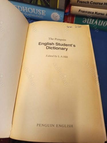 Penguin English Student's Dictionary
