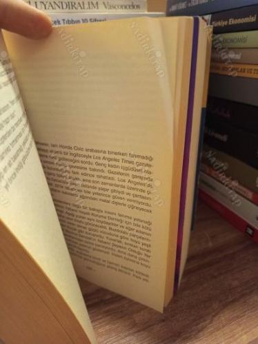 Mavi Altın - Numa Dosyaları 2. Kitap (1. Baskı)