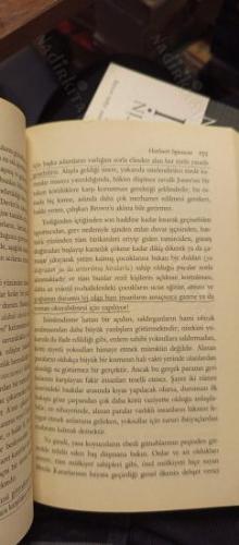 Devlete Karşı İnsan