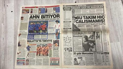 PAS SPOR GAZETESİ - 13 AĞUSTOS 2002 - BU GECE ÇOK FARKLI OLACAK - FENER'İN MÖNUSU PORTAKAL - KANARYA ŞAŞIRTACAK - GOZLER RÜŞTÜ'DE - LUCESCU: BU BENİM ASLAN'IM - AHN BİTİYOR - ZAFERE DOΥΜΑΜ - SEBATSPOR'U LIGDE GÖRÜN - ERZURUM'DA 'HAKİKAT' HAREKATI EKATI - ASLAN KALDIĞI YERDEN DEVAM - BATİSTA BİR MAÇTA KENDİNİ AFFETTİRİRDİ - TERİM FIRTINASI ESLYOR - ΚΑΡΤΑΝN'A UYARI! - FELIPE'YE ÖFKE - ÜMİT'TEN SÜPER ATAK - GENC ILHAN ZEHIRLENDI - BU TAKIM HİÇ ÇALIŞMAMIŞ - GÖZTEPE'YE YAKIŞIR! - SUREYYA - LORANT - FATİH TERİM - CEYHAN - AHMET - STEFANE BRE - FELIPE - LUCESCU - FATİH - HOOIJDONK - MUSTAFA DOĞAN - RÜŞTÜ - SONG CHONG GUG - ÜMİT ÖZAT - ALİ GÜNEŞ - MIRKOVIC - MİLAN RAPAIÇ - HAKAN BAYRAKTAR - ABDULLAH - CEYHUN - JOHNSON - FATİH - GÖKDENİZ - HASAN - AURELIO - ADNAN DEMİR - LEE - LORANT - MEHMET NAS - ÖMER BENDER - İLHAN - GÜNDOĞAR - MUHARREM GÜRBÜZ - RADU - COULIBALY - ALİ İHSAN KAYA - EMRE ŞAHİN - SÜREYYA AYHAN - YÜCEL KAP - ECEVİT - JOSEPH BLAIR - MALVIN BOOKER - MİLAN GOLJEVIĆ - TOLGA ÖNGÖREN