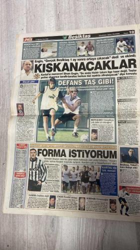 PAS SPOR GAZETESİ - 13 AĞUSTOS 2002 - BU GECE ÇOK FARKLI OLACAK - FENER'İN MÖNUSU PORTAKAL - KANARYA ŞAŞIRTACAK - GOZLER RÜŞTÜ'DE - LUCESCU: BU BENİM ASLAN'IM - AHN BİTİYOR - ZAFERE DOΥΜΑΜ - SEBATSPOR'U LIGDE GÖRÜN - ERZURUM'DA 'HAKİKAT' HAREKATI EKATI - ASLAN KALDIĞI YERDEN DEVAM - BATİSTA BİR MAÇTA KENDİNİ AFFETTİRİRDİ - TERİM FIRTINASI ESLYOR - ΚΑΡΤΑΝN'A UYARI! - FELIPE'YE ÖFKE - ÜMİT'TEN SÜPER ATAK - GENC ILHAN ZEHIRLENDI - BU TAKIM HİÇ ÇALIŞMAMIŞ - GÖZTEPE'YE YAKIŞIR! - SUREYYA - LORANT - FATİH TERİM - CEYHAN - AHMET - STEFANE BRE - FELIPE - LUCESCU - FATİH - HOOIJDONK - MUSTAFA DOĞAN - RÜŞTÜ - SONG CHONG GUG - ÜMİT ÖZAT - ALİ GÜNEŞ - MIRKOVIC - MİLAN RAPAIÇ - HAKAN BAYRAKTAR - ABDULLAH - CEYHUN - JOHNSON - FATİH - GÖKDENİZ - HASAN - AURELIO - ADNAN DEMİR - LEE - LORANT - MEHMET NAS - ÖMER BENDER - İLHAN - GÜNDOĞAR - MUHARREM GÜRBÜZ - RADU - COULIBALY - ALİ İHSAN KAYA - EMRE ŞAHİN - SÜREYYA AYHAN - YÜCEL KAP - ECEVİT - JOSEPH BLAIR - MALVIN BOOKER - MİLAN GOLJEVIĆ - TOLGA ÖNGÖREN