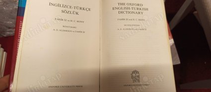 The Oxford English-Turkish / Turkish-English Dictionary