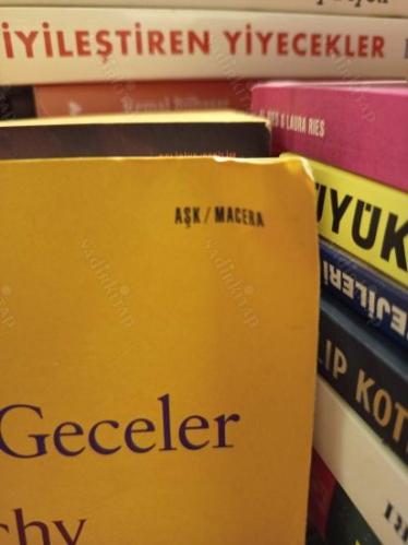 Yıldızlı ve Yağmurlu Geceler