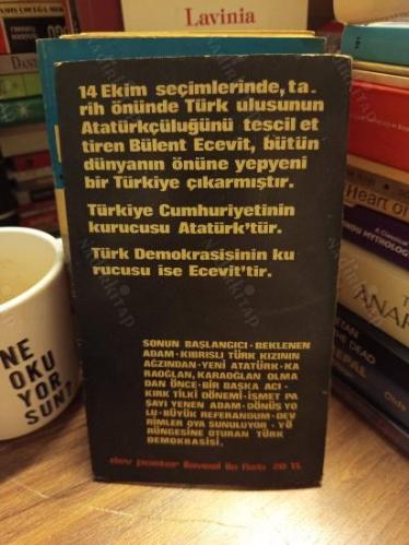 Dün Atatürk Bugün Ecevit - Belgesel İnceleme