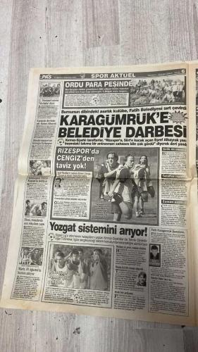 PAS SPOR GAZETESİ - 14 AĞUSTOS 2002 - FENERBAHÇE, FEYENOORD'A ÇOK ŞANSSIZ BİR GOLLE 0-1 TESLİM OLDU  - PAS YAZIK  - ANCAK ÇOK FAZLA ÜZÜLMEYE GEREK YOK. ÇÜNKÜ FENERBAHÇE BU FEYENOORD'U SARACOĞLU'NDA TARİHİ GÖMER VE TURU GEÇER  - ÜMİTLER BİTMEDİ!  - 8 SAVUNMACI!  - STEVIÇ HIRS KÜPÜ  - ORTEGA HAREKETİ  - FEYENOORD ELENİR  - CESARETLİ OLSAYDIK  - LORANT'A BAĞLI!  - AVANTAJLI SKOR  - HANGİ LİG?  - HÜCUM UNUTULDU  - TEKNİK DİREKTÖR GÖZÜYLE  - KORKAK LORANT!  - SARAN: HENÜZ HİÇ BİR ŞEY BİTMEDİ  - WERNER LORANT KORKAK OYNATTI  - F.BAHÇE, BU FEYENOORD'U İSTANBUL'DA AFFETMEZ SARACOĞLU'NDA HESAP GÖRÜLÜR  - STEVIC  - ARIEL ORTEGA  - ORTEGA  - REVIVO  - RAPAIÇ  - WASHINGTON  - SHINJI  - SERCAN GÖNGÜLO  - ZAFER TÜZÜM  - MESUT ÇAVUŞOĞLU  - HASAN  - SERDAR ŞENKAYA  - YUSUF YALKIN  - LORANT  - TURKAR SORUDOL  - SARAN  - WERNER LORANT  - MIROSLAV STEVIC  - CAVUSOGLI  - ULUSOY  - ZAFER TÜZÜN  - RÜŞTÜ  - HASAN CİF  - ZOETEBIER  - JOHNSON  - MUSTAFA DOĞAN  - OGÜN  - YILDIRIM  - MULTESCU  - HALİT