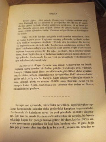 Kurtlar Arasında Çıplak