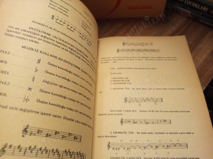 Yeni Piano Metodu - Eğitsel Yeni Düzenlemeler