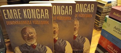 Demokrasimizle Yüzleşmek