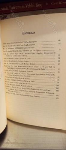 Türkiye'de Terörizm / Dünü, Bugünü, Gelişimi ve Alınması Gereken Tedbirler - Bildiriler (Ankara 10-11 Mayıs 2000)