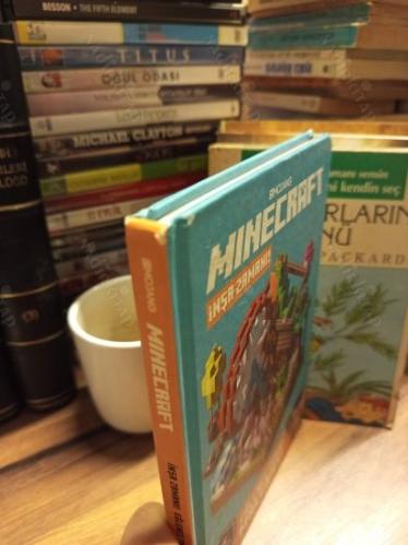 Minecraft İnşa Zamanı - Eğlence Parkı Macerası (Ciltli)