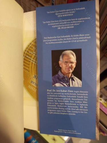 Yeni Başlayanlar için Farkındalık - Yaşadığınız Andan İbaret Olan Hayatınızın Değerini Bilin [CD'li]