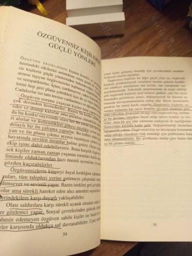 İpler Sizin Elinizde - Özdeğer ve Özgüveninizi Kolayca Geliştirebilirsiniz