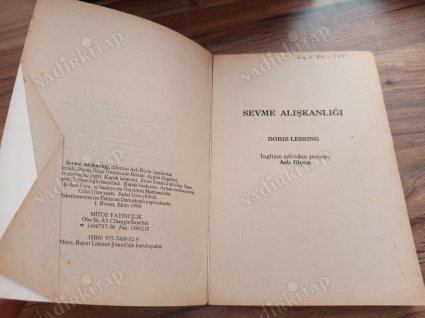 Sevme Alışkanlığı - Öyküler