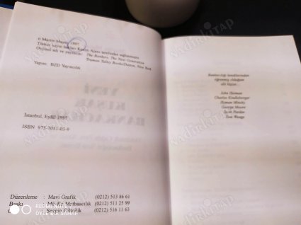 Yeni Kuşak Bankacılık - Elektronik Çağda Para, Kredi ve Bankacılığın Yeni Evreni