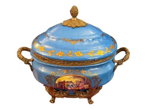 1900 başları Fransız atölye işi bronz ve porselenden büyük boy Jardinyer 31,5 cm 17,5 cm 27 cm ölçülerinde
