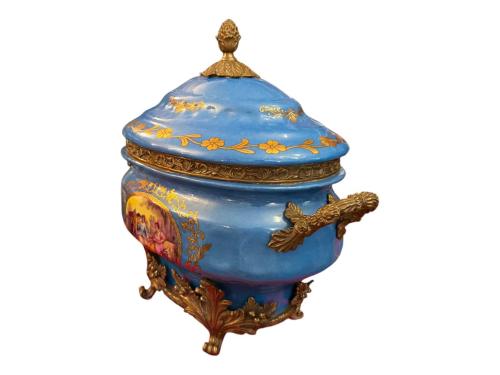 1900 başları Fransız atölye işi bronz ve porselenden büyük boy Jardinyer 31,5 cm 17,5 cm 27 cm ölçülerinde