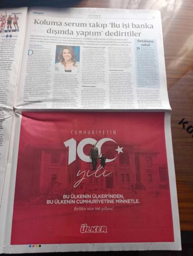 Oksijen Gazetesi - Turkish Newspaper - 27 Ekim 2 Kasım 2023 - Cumhuriyet Yüzyılın Bayramı - Atatürk'ün fotoğrafı - 200. yılı da kutlayabilmek için yazan Mehmet Y. Yılmaz - bizim bir rüyamız vardı yazan Ece Temelkuran - Cumhuriyeti yeniden düşünmek yazan Bekir Ağırdır - kutlamak veya kutlamamak yazan Cem Say - İkinci Yüzyıla yönelik hayaller yazan M. Serdar Kuzuloğlu - Trendyol Cumhuriyet 100 yaşında Atatürk fotoğraflı tam sayfa - Atatürk'ün şapka vizyonu - Cumhuriyetin ikinci yüzyılına lider Türkler yetiştirmeliyiz Ayşegül Dicle Aydın - Migros cumhuriyet tam 100 yıldır bize çok iyi geliyor - Zorlu Holding katkılarıyla 1923 müzikal Yaşasın Cumhuriyet - Cumhuriyetin 100. Yılını kim nerede kutluyor - Cumhuriyet devrimlerine destek bir asırdır sürüyor - Hi Doctor Cumhuriyetin 100. Yılı kutlu olsun - Yaşasın Türkiye Cumhuriyeti yazan İzzettin Çalışlar - sahadaki ilk ay yıldızı formalar Fotoğrafı - 30 Ekim günü kurulan ilk t.c hükümeti üyeleri Fotoğrafı - 29 Ekim 1923