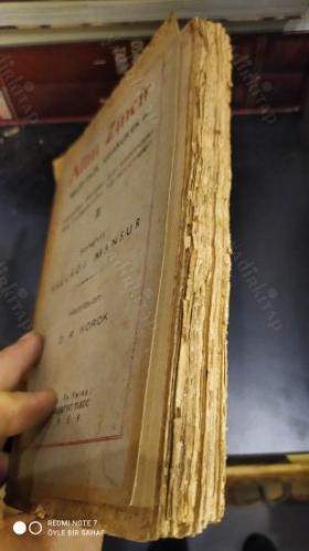 Altın Zincir (Necip Fazıl Kısakürek'in Halkadan Pırıltılar adlı eserindeki 300 mutasavvıfın hâl tercümeleri) II Sonunda Hallâc-ı Mansur