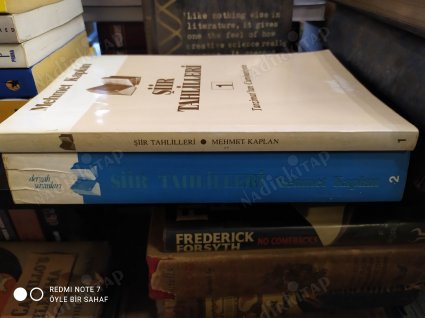 Şiir Tahlilleri 2 Kitap Takım (1. Tanzimat'tan Cumhuriyet'e / 2. Cumhuriyet Devri Türk Şiiri)