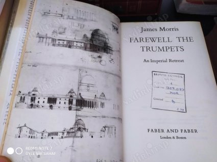 Farewell the Trumpets - An Imperial Retreat (Trompetlere Elveda - Bir İmparatorluk Geri Çekilmesi)
