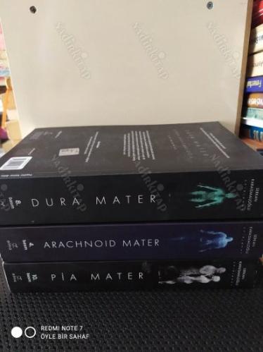 Pia Mater / Dura Mater / Arachnoid Mater - Nöro-Roman (3 Kitap Takım)