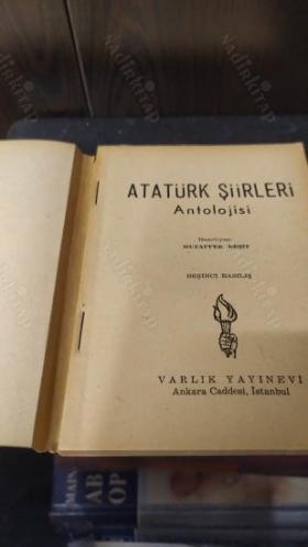 Atatürk Şiirleri Antolojisi