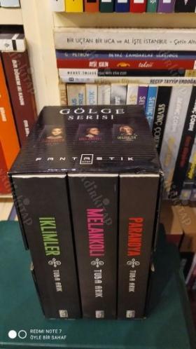 Gölge Serisi 3 Kitap Kutulu Takım (İklimler / Melankoli / Paranoya)