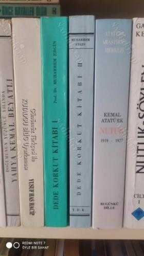 Dede Korkut Kitabı I-II / Giriş - Metin - Faksimile, İndeks - Gramer (2 Cilt Takım)