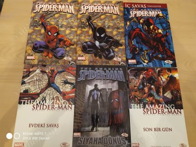Marvel's The Amazing Spider-Man 6 Cilt Takım (Evrimleş Ya Da Öl 1, 2 / İç Savaş Yaklaşıyor / Evdeki Savaş / Siyaha Dönüş / Son Bir Gün)